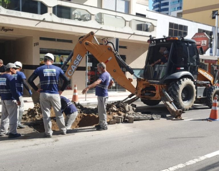 Intervenção da EMASA afeta trânsito da Rua 3706