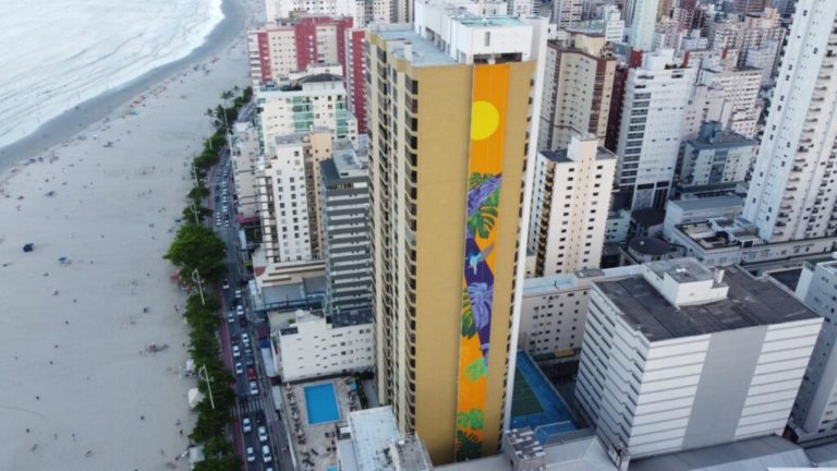 Grafite mais alto do mundo faz parte do Museu a Céu Aberto de Balneário Camboriú