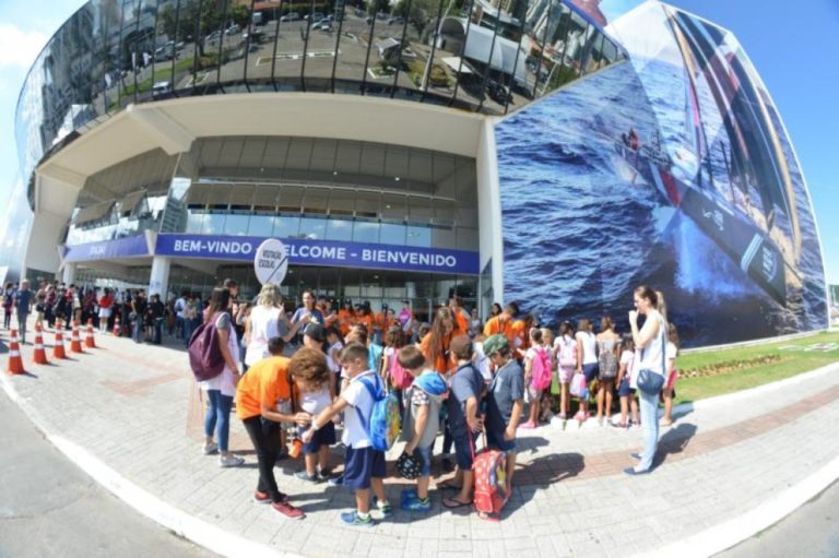 Abertas as inscrições para visitações escolares na Vila da Regata durante a The Ocean Race 2023