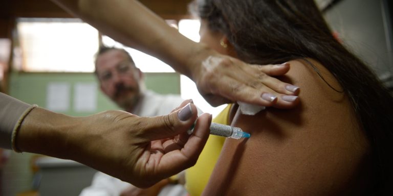 Baixa cobertura contra HPV favorece casos preveníveis de câncer