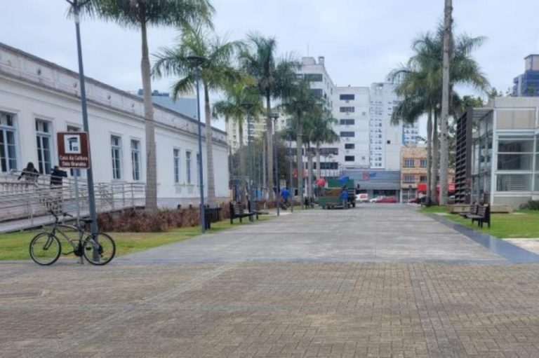 Itajaí encerra a Semana das Mulheres com ações que visam o empoderamento feminino