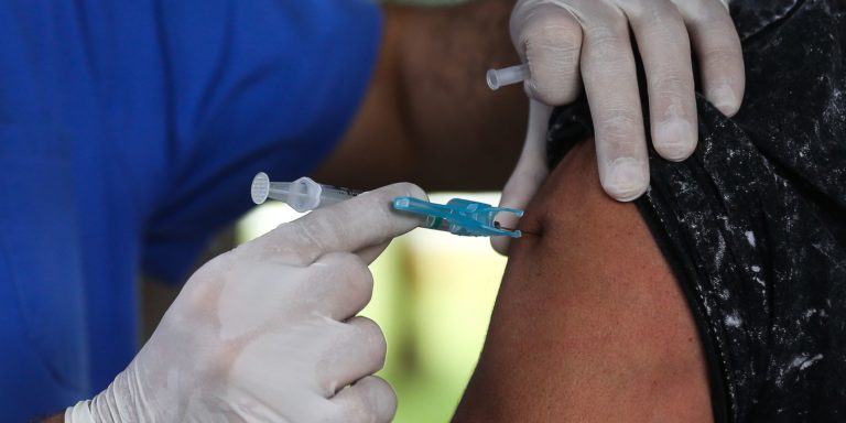 Anvisa autoriza pesquisa com vacina tetravalente para gripe Influenza
