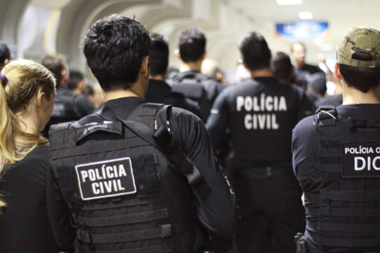 Concurso PC SC: edital com 2 mil vagas para agentes e escrivães pode sair em breve