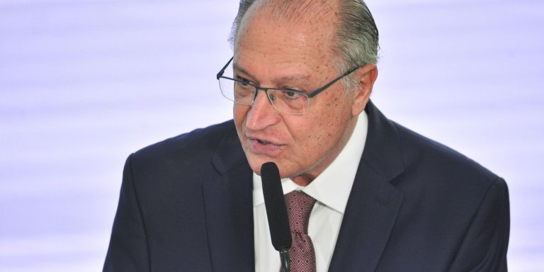 Alckmin diz que nova âncora fiscal será apresentada nos próximos dias