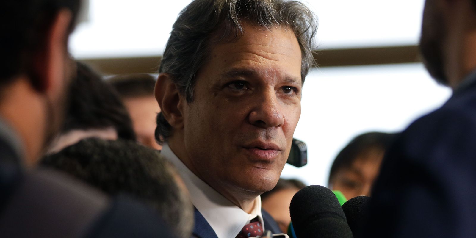 “Ajuste fiscal não pode ser feito em cima do trabalhador”, diz Haddad