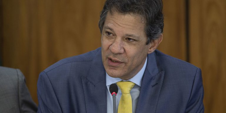 Haddad: parcerias com setor privado ajudarão nas metas de saneamento