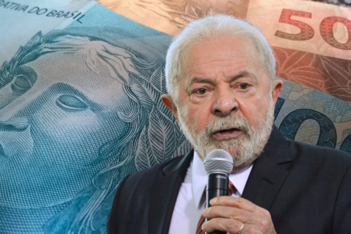 SAIU HOJE: Governo libera R$ 4.500 para brasileiros que atenderem a determinados critérios; confira
