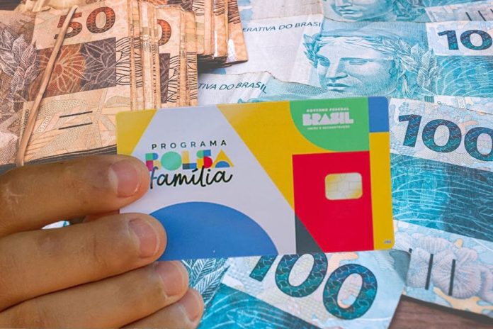 SAIU AGORA: Divulgado calendário de pagamentos e antecipações do Bolsa Família até dezembro; confira