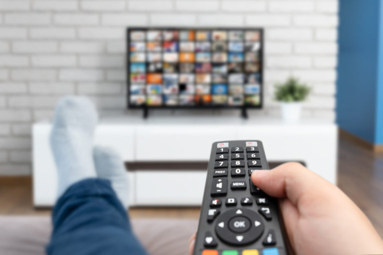 Atenção usuários de Gatonet: Anatel impõe multa de R$ 7,6 mil por uso de TV Box