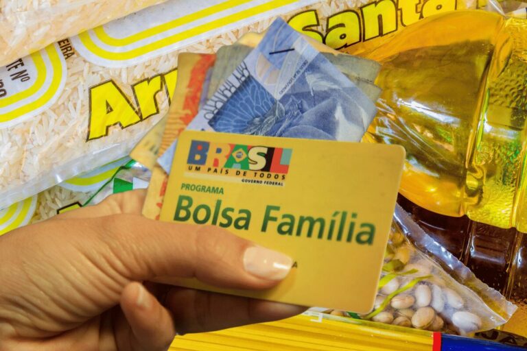 Auxílio Cesta Básica será incluído nos pagamentos do Bolsa Família em abril; Confira