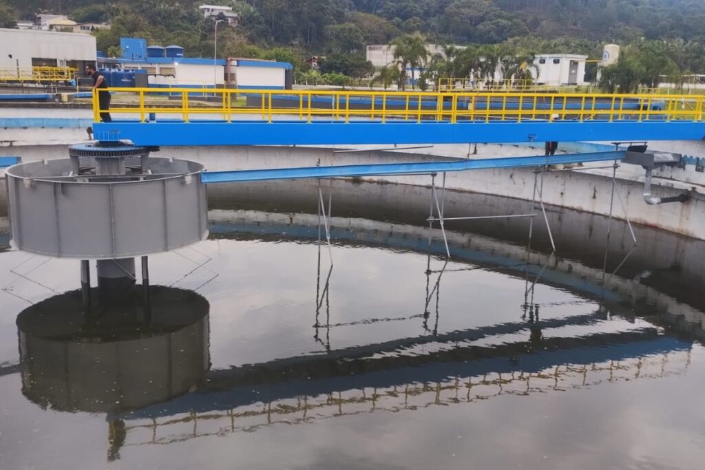 ETE Nova Esperança reativa decantador após quatro anos