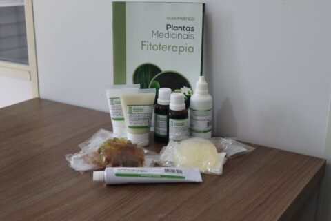 Fitoterapia de BC oferece chás e produtos naturais grátis