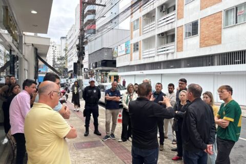 Obra de macrodrenagem na Rua 1400 entra na fase final em BC