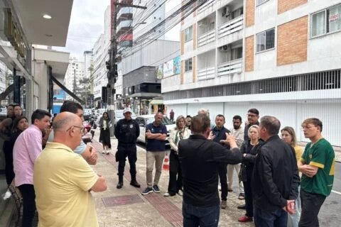 Obra de macrodrenagem na Rua 1400 entra na fase final em BC